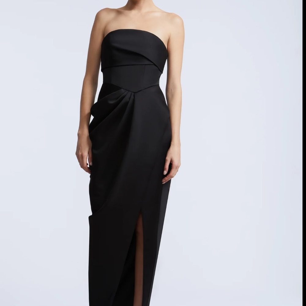 BCBGMaxAzria Black Strapless Ruched Gown